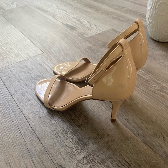 Halogen pumps from Nordstrom beige - Picture 3 of 4